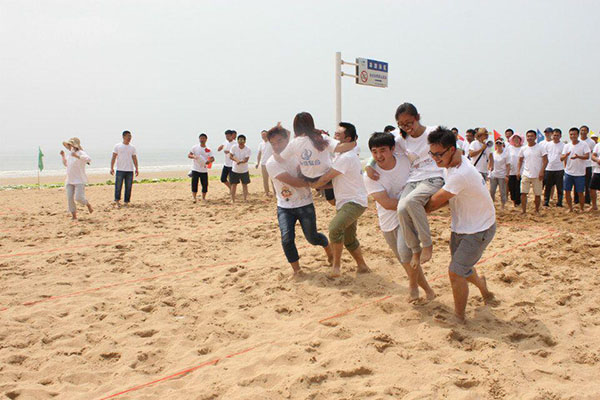 公司沙灘趣味運(yùn)動(dòng)會(huì)圓滿結(jié)束(圖4)