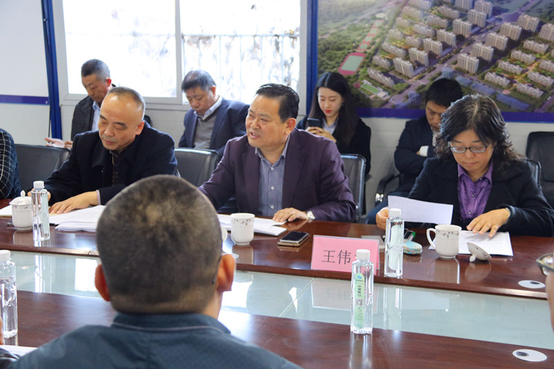 2018青島市重點(diǎn)工程勞動(dòng)競(jìng)賽暨“查保促”活動(dòng)在中建聯(lián)合東郭莊項(xiàng)目開(kāi)展(圖2)